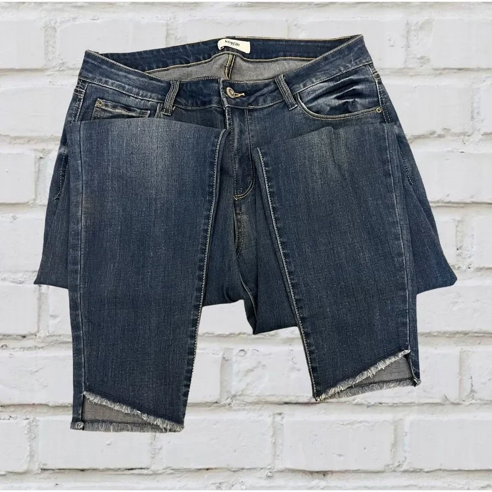 Women's Kensie Disrtressed Fray Cropped Skinny Jeans Size 10/30 - Picture 3 of 6